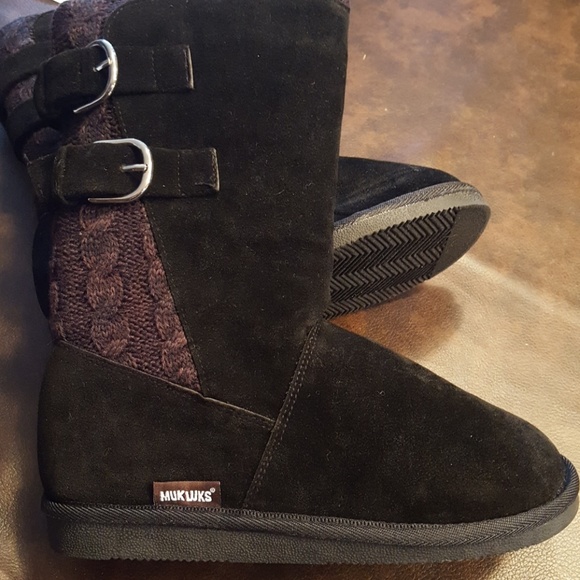 SALE🔴Muk Luks Black Sweater Boot - Picture 8 of 8